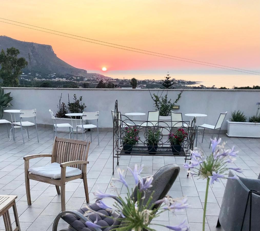Casale Belvedere vista mare Valderice Eksteriør billede