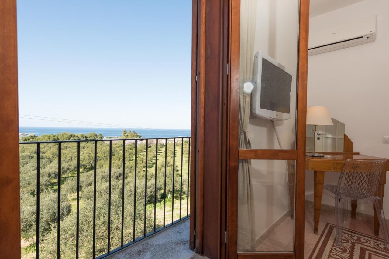 Casale Belvedere vista mare Valderice Eksteriør billede